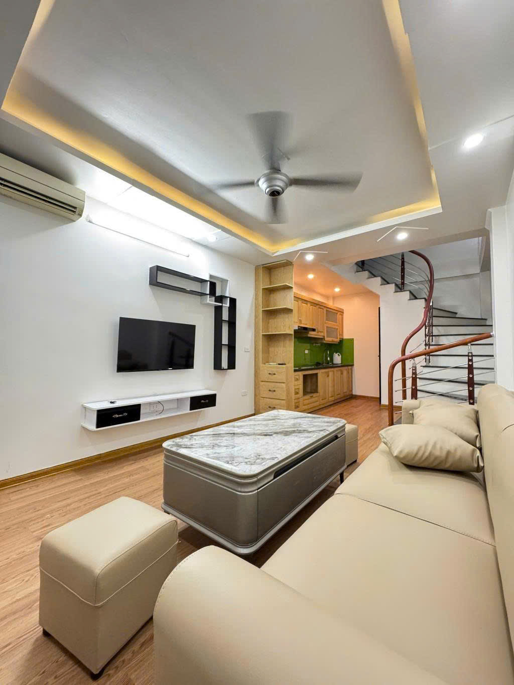 Nhà Riêng Hà Tri 1 Bà Triệu Hà Đông Ngõ Nông Gần Ô Tô Dt 33m 5 Tầng Giá Hơn 6 tỷ - Ảnh 1