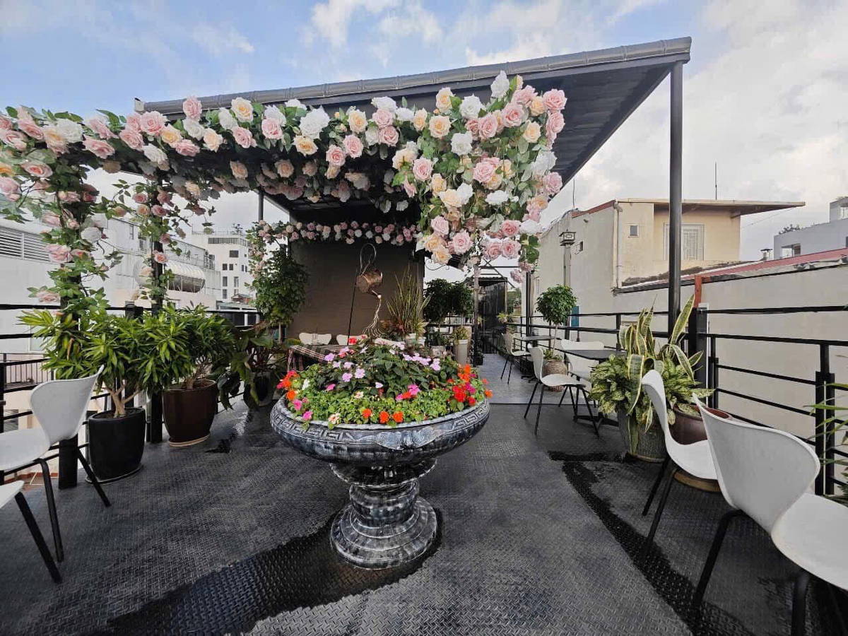 HIẾM ! BÁN NHÀ MẶT PHỐ VŨ MIỆN , TÂY HỒ. 40M2 7 TẦNG MT 5M GIÁ 30 TỶ- LÔ GÓC VIEW TOÀN CẢNH HỒ- VỈA - Ảnh 2