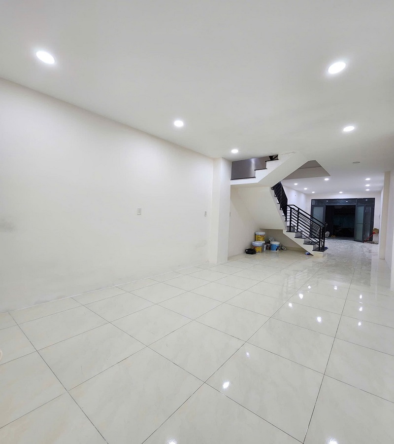 Bán nhà HXH Nguyễn Đức Thuận, P13, Tân Bình, 66m2, 3 tầng, chỉ nhỉnh 6 tỷ - Ảnh 1