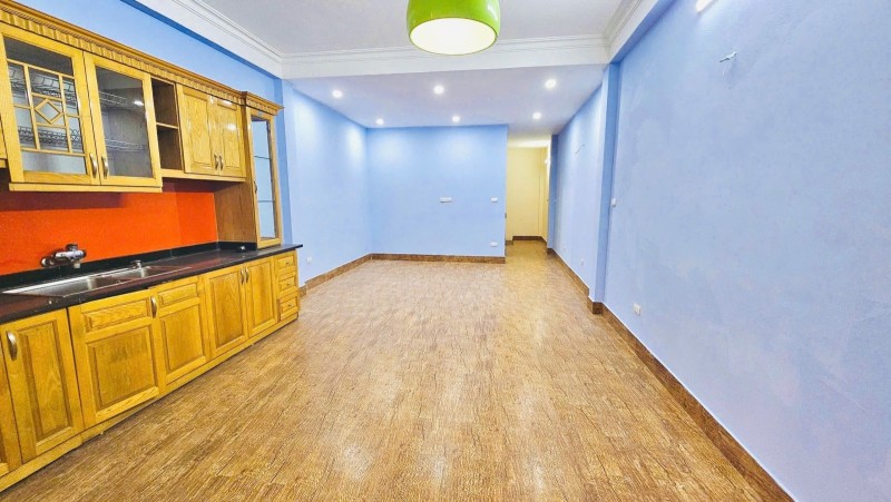 Bán nhà Định Công, Hoàng Mai. 50m2 x 5 Tầng. MT 4,2m. NỞ HẬU. NGÕ THÔNG. Ô TÔ.  Hơn 12 Tỷ. - Ảnh 1