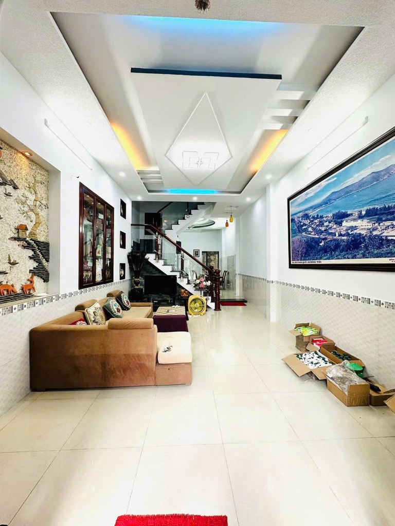 🏠 NHÀ ĐẸP QUANG TRUNG GV - GẦN HÃNG XE MERCEDES - HXH - DT 61M² - 4 TẦNG CHỈ 6.X TỶ - FULL NỘI THẤT - Ảnh 1