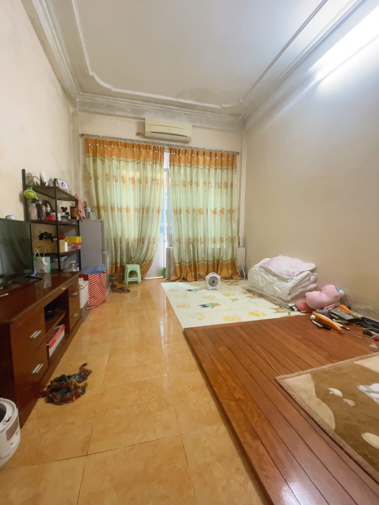 BÁN NHÀ 5 TẦNG TẠI TÂN MAI – GẦN PHỐ, NGÕ THÔNG, THOÁNG – GIÁ CHỈ 6.3 TỶ - Ảnh 2