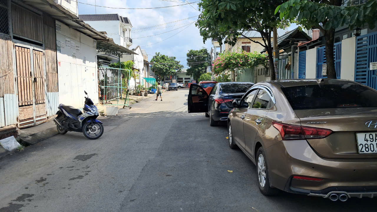 Bán Dãy Trọ Mặt Tiền Đường Số 10 phường Hiệp Bình Chánh, quận Thủ Đức - Ảnh 2