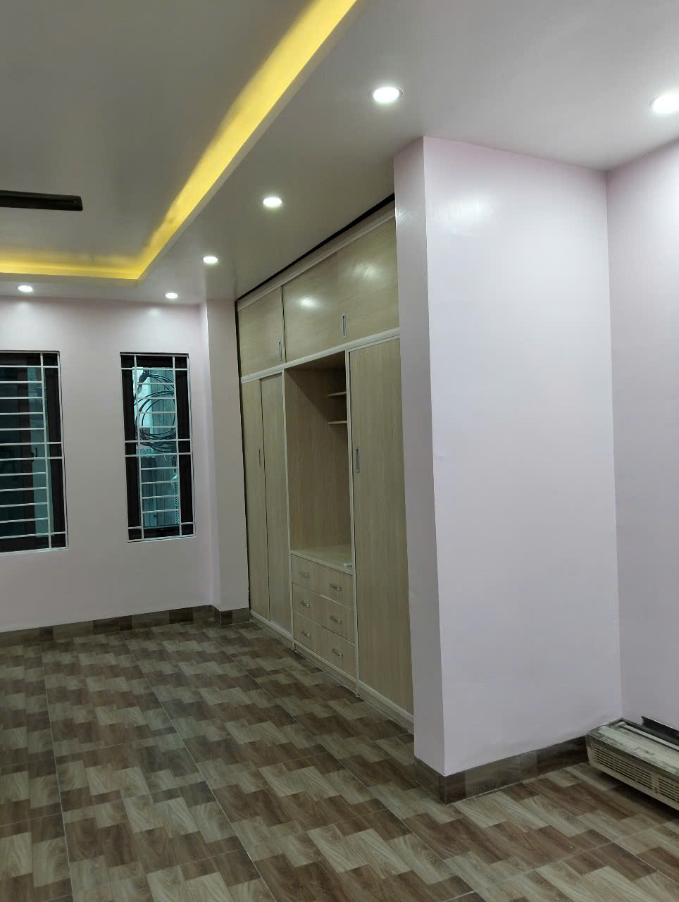 Phố Hoàng Văn Thái 52 m2 x 4 tầng MT 4.7 m Ô tô Tránh K/D VP Thang Máy Q. Thanh Xuân - Ảnh 2