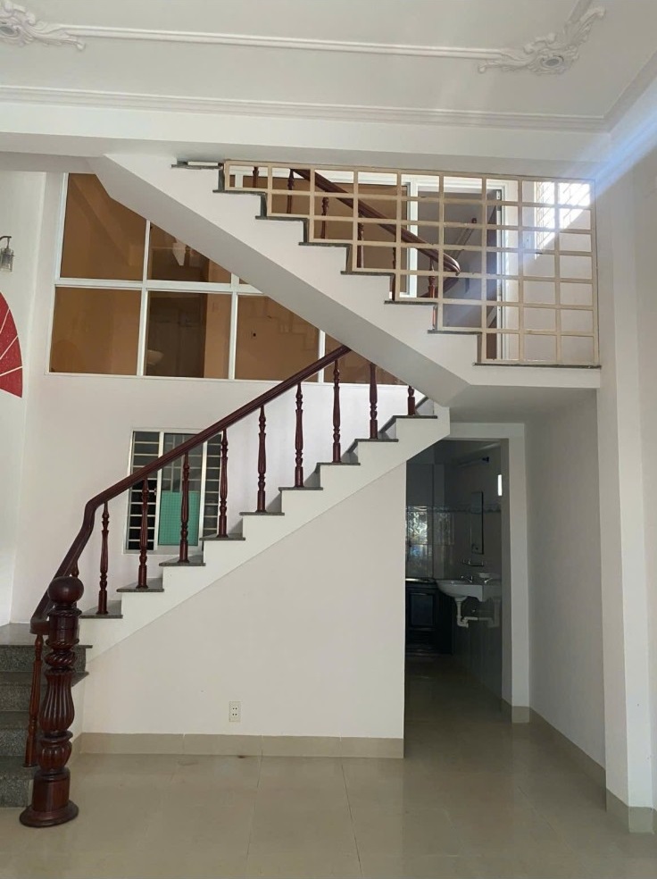 ♣ Kiệt 3.5m gần Nguyễn Hoàng, Ô tô đậu 20m, 113m2, ngang 9, 2 mặt thoáng, 2 căn nhà riêng biệt, - Ảnh chính