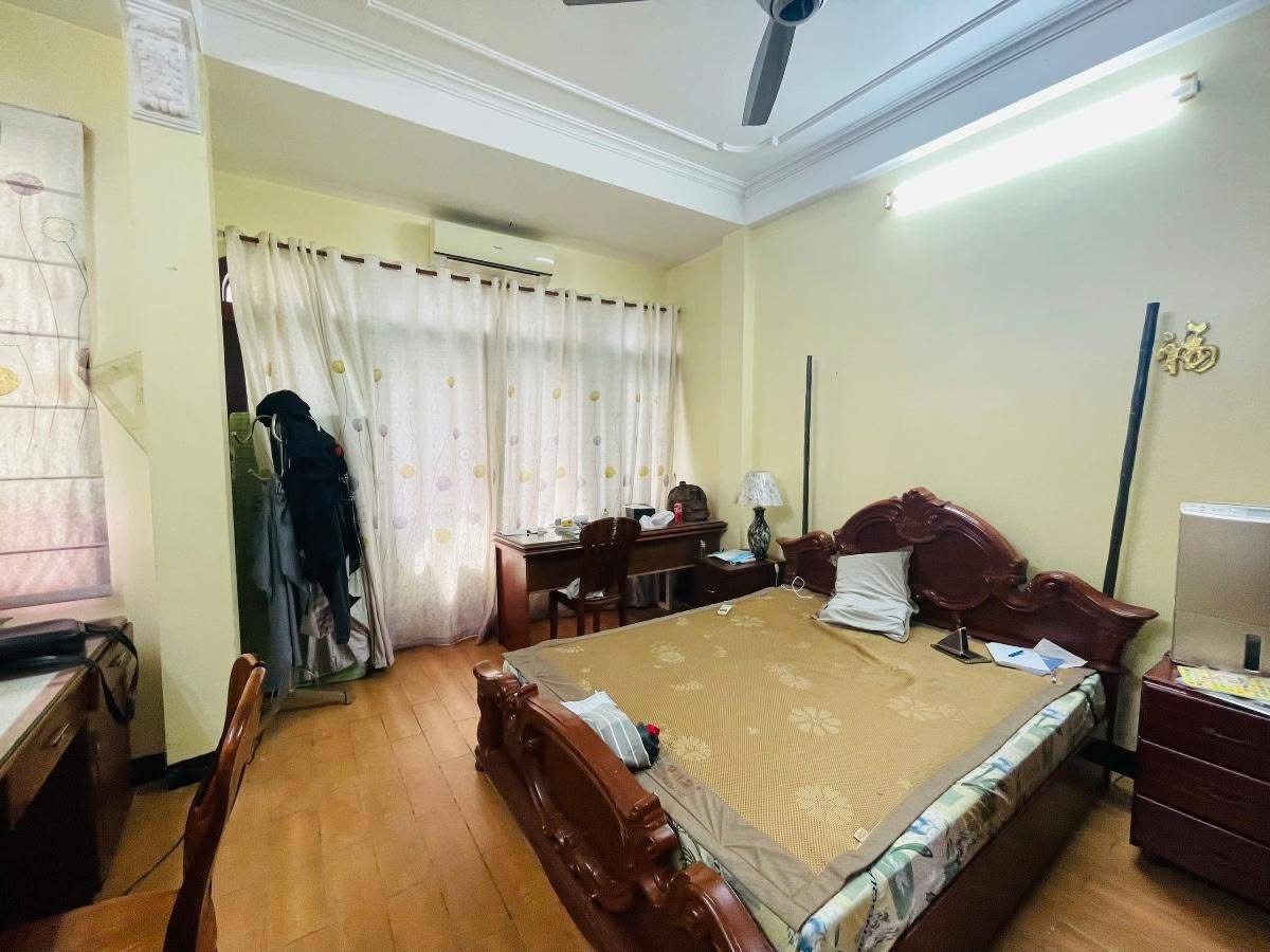 PHÂN LÔ 3 THOÁNG, 2 MẶT TIỀN PHỐ TRẦN QUỐC HOÀN - 5 TẦNG MỚI ĐẸP, VỈA HÈ KINH DOANH, OTO VÀO NHÀ - - Ảnh 4