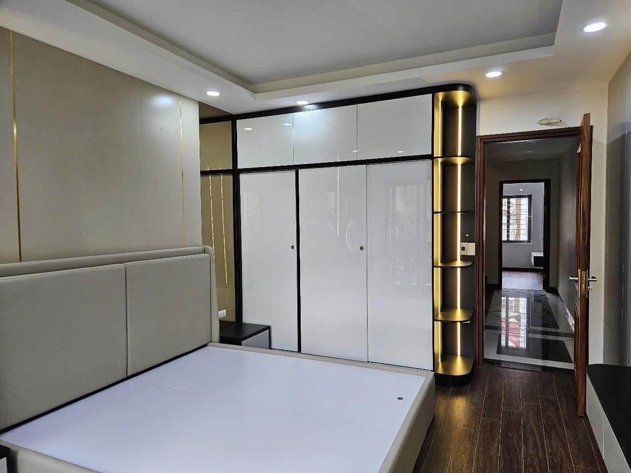 MẶT NGÕ KIM NGƯU - 30M RA PHỐ - NGÕ THÔNG ÔTÔ VÀO NHÀ - GIÁ 18 TỶ - Ảnh 3