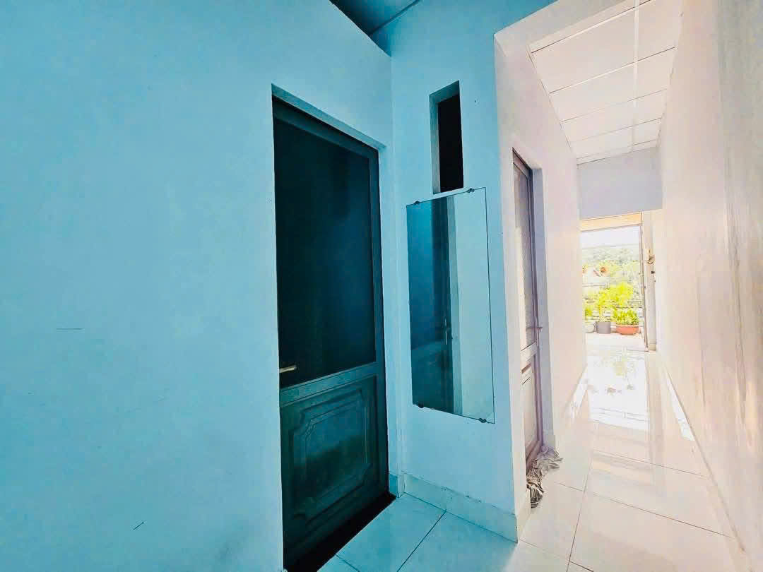 NHÀ 2 TẦNG (4x14) - GIÁ CHỈ 4.25 TỶ - MẶT TIỀN NHỰA XE TẢI TRÁNH – GẦN ĐẠI HỌC Q.12 - Ảnh 3
