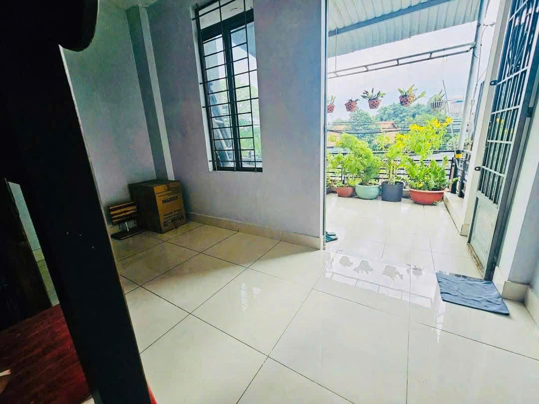 NHÀ 2 TẦNG (4x14) - GIÁ CHỈ 4.25 TỶ - MẶT TIỀN NHỰA XE TẢI TRÁNH – GẦN ĐẠI HỌC Q.12 - Ảnh 4