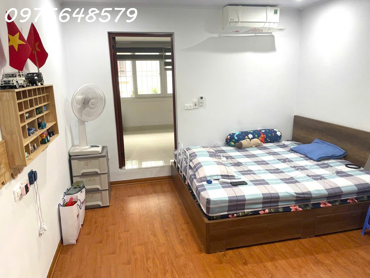 Bán căn hộ VIP Tập thể Ban tổ chức Trung ương phố Đội Cấn 110m giá siêu mềm - Ảnh 1
