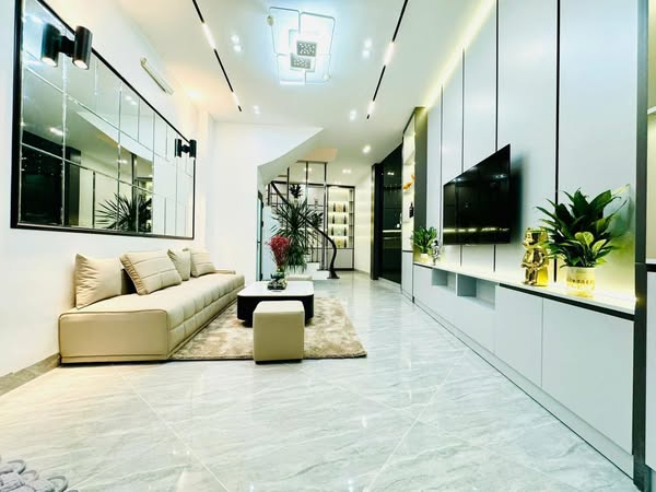 ĐỈNH SIÊU HIẾM !! NGỌC KHÁNH - BA ĐÌNH - LÔ GÓC - NGÕ THÔNG KINH DOANH GIÁ 7.95 TỶ - Ảnh 2
