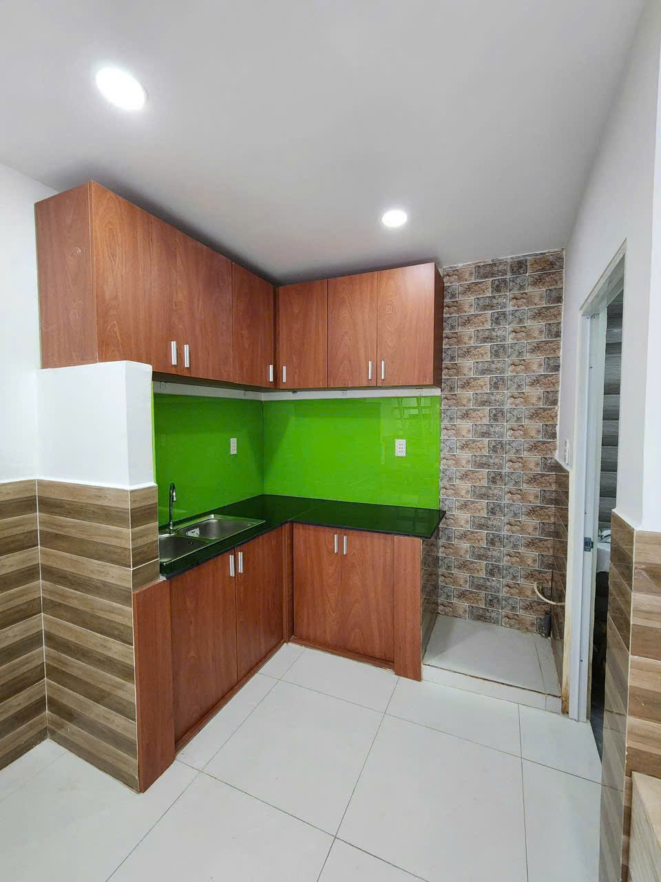 🔥 3.5 TỶ - NHÀ MỚI HẺM XE HƠI 5M - LÊ VĂN QUỚI, BÌNH TÂN - 32M2 - 4X8M - 2 TẦNG  - KHU DÂN TRÍ - Ảnh 3