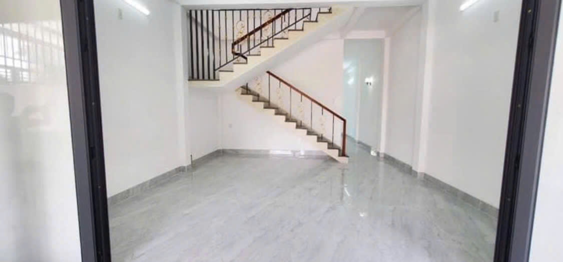 Bán Gấp Nhà Hẻm Ngắn Đ Lê Thị Hà-Tân Xuân.136,6m2 Thổ Cư giá 710 TR - Ảnh 2
