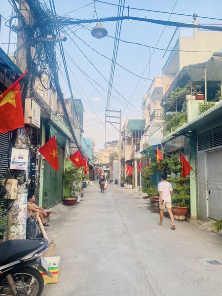 NHÀ C4 74M2  - HẺM TẢI THÔNG VỊ TRÍ ĐẮC ĐỊA NGAY CANH AEON TÂN PHÚ NHỈNH 5 - Ảnh 2