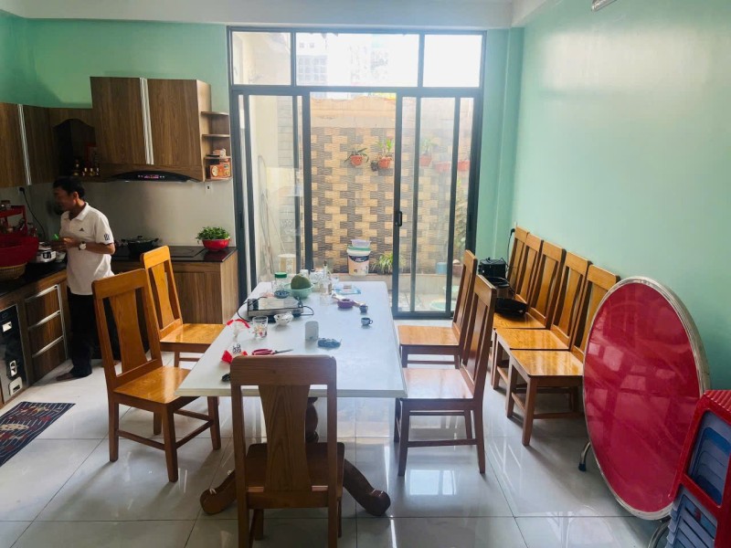 Bán nhà 86m², 5PN, 5WC, 4 tầng, Q.9, 8.6 tỷ, sổ hồng - Ảnh 1