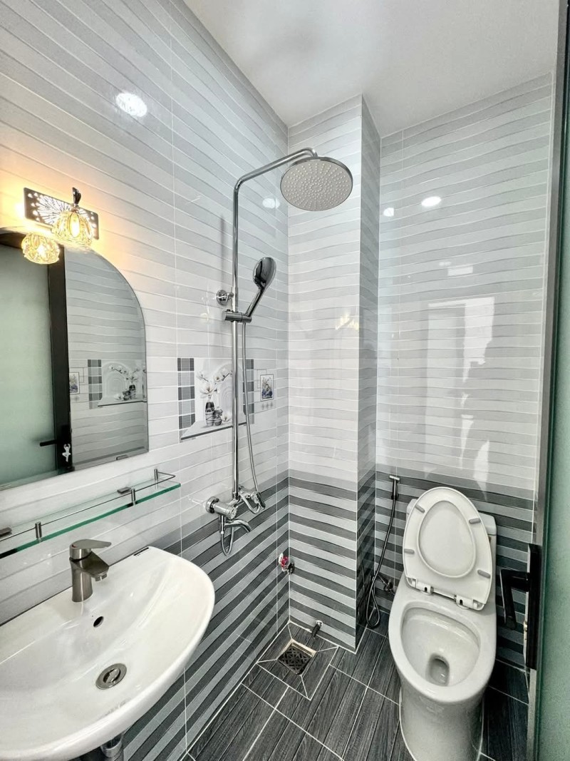 Bán nhà 86m², 5PN, 5WC, 4 tầng, Q.9, 8.6 tỷ, sổ hồng - Ảnh 3
