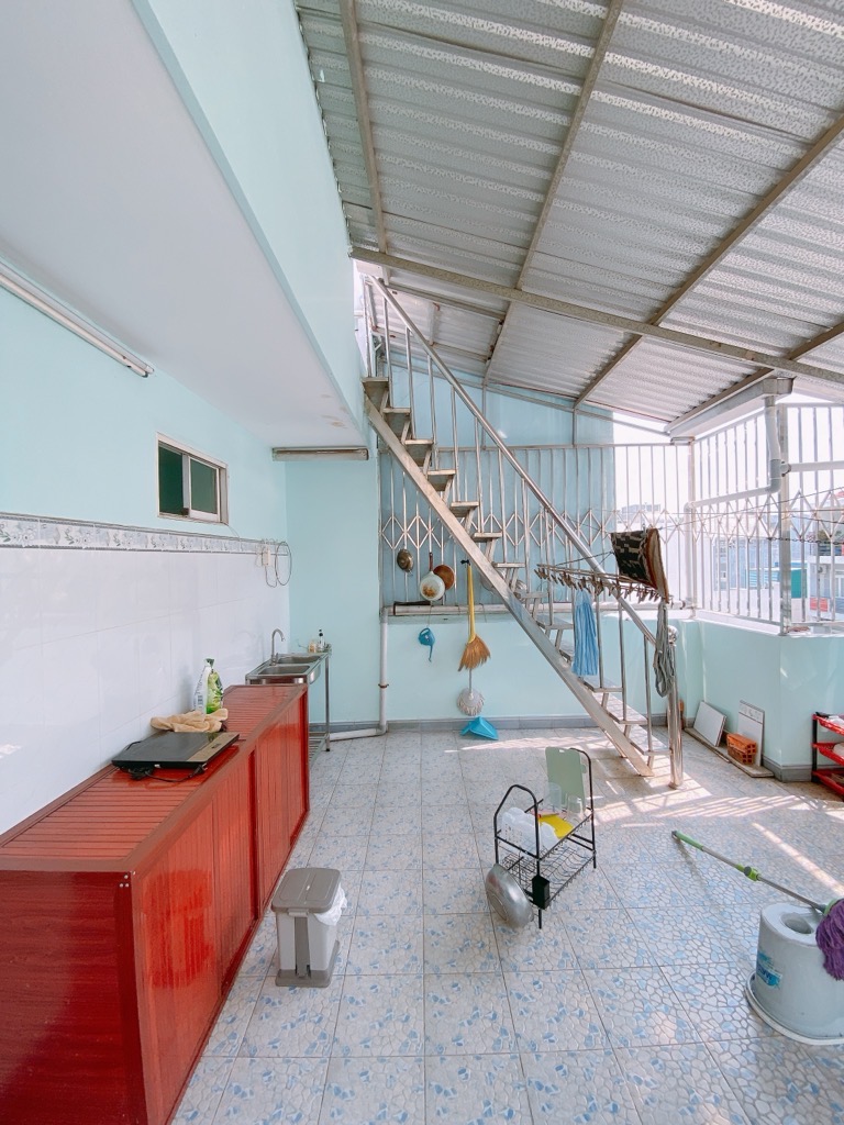 Bán nhà - Q.8 - P.RẠCH ÔNG – ÂU DƯƠNG LÂN – NHÀ BÁN NGANG 5M- hơn 11TỶ chút - Ảnh chính