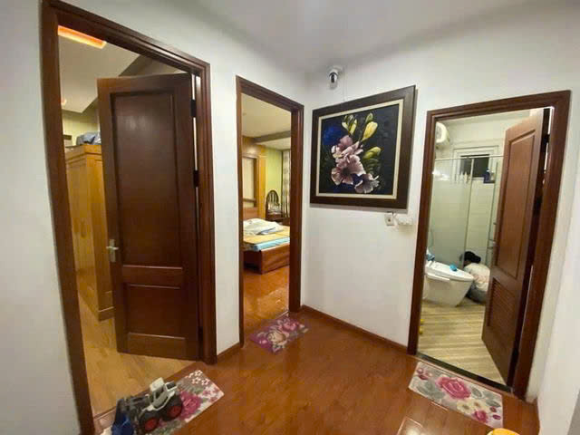 NHÀ ĐẸP Ô TÔ VÀO NHÀ Phố Thái Hà 63 m2,X  5  tầng, mặt tiền 6.6m, 20 tỷ Đống Đa. - Ảnh 1
