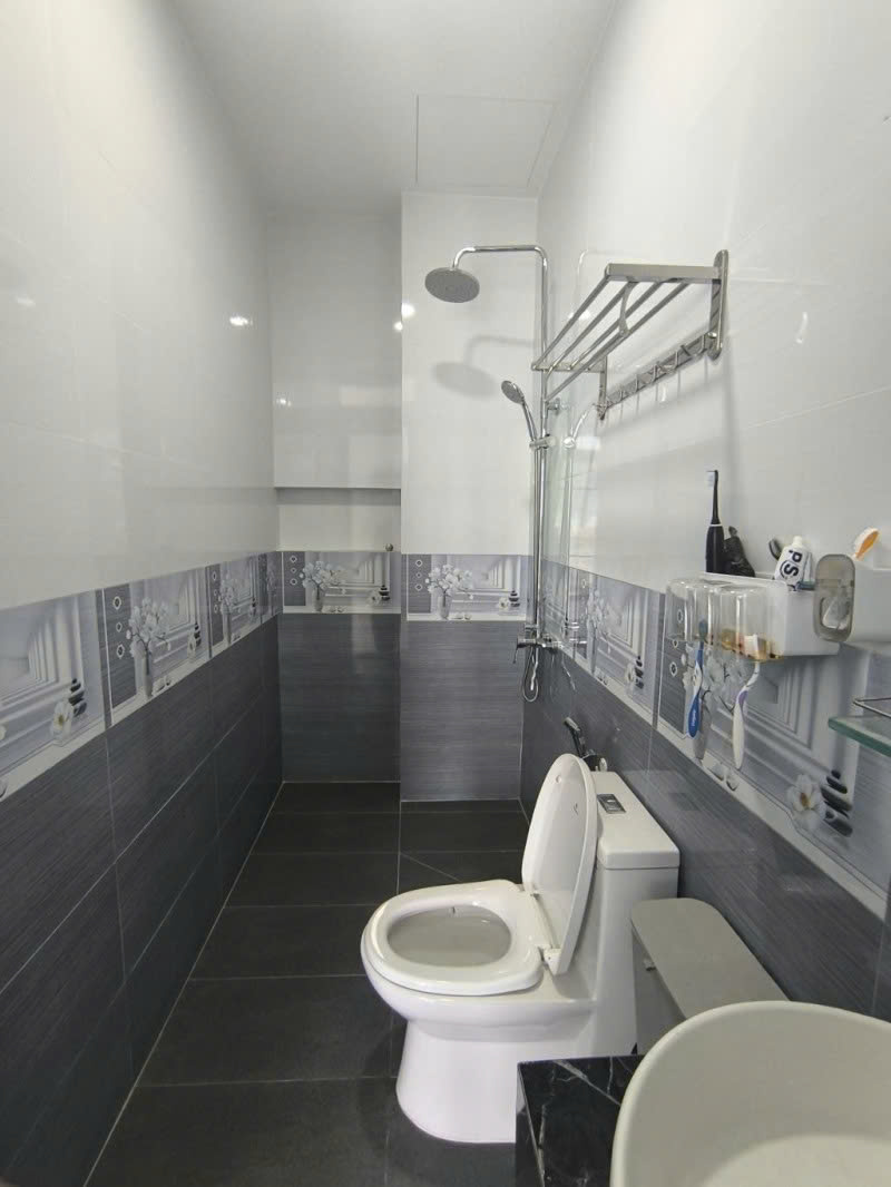 Bán nhà 4 tầng, 75m², 4PN, 4WC, Q.2, 9.6 tỷ, sổ hồng - Ảnh 4