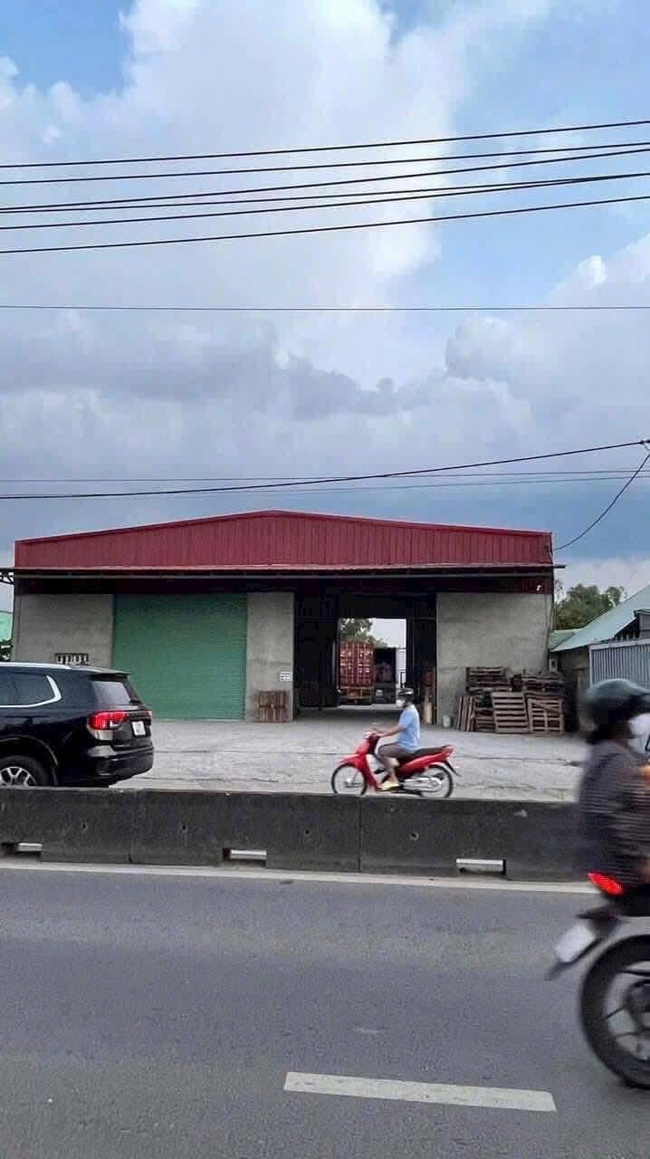 Bán nhà mặt tiền 20x60m giá 35 tỷ Đường Nguyễn Văn Bứa - Ảnh chính