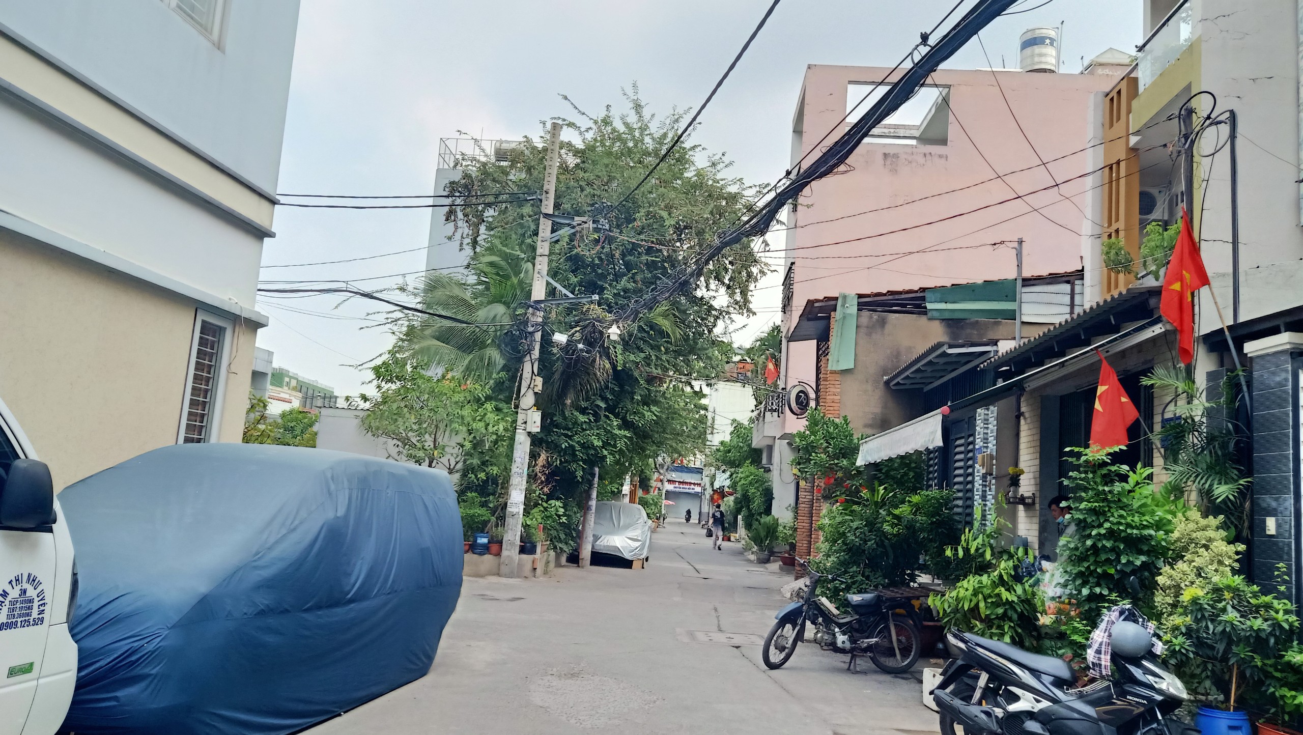 Nhà HXH Lê Trọng Tấn, 4x14m2 3PN, nhà mới đẹp full nội thất cao cấp, chỉ nhỉnh 5 tỷ - Ảnh chính
