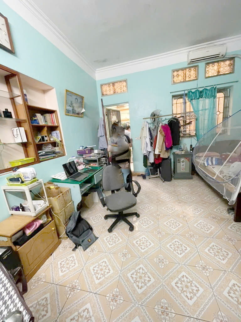 Bán nhà Trương Định 45m ngõ rộng gần mặt phố Giá đầu tư - Ảnh 1