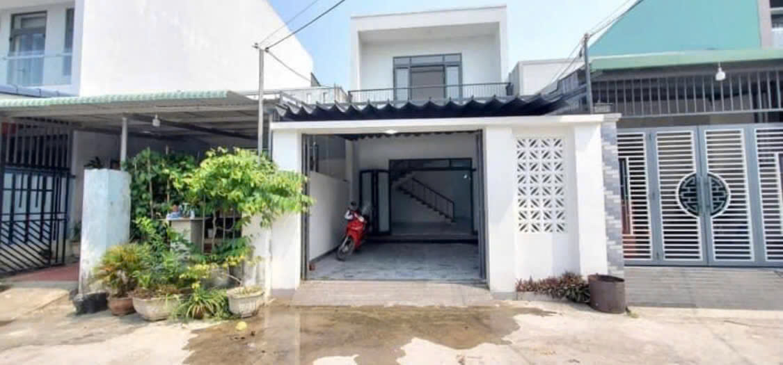 Bán Gấp Nhà Hẻm Ngắn Đ Lê Thị Hà-Tân Xuân.136,6m2 Thổ Cư.Gía 710 Triệu. LH 0796666342 - Ảnh 2