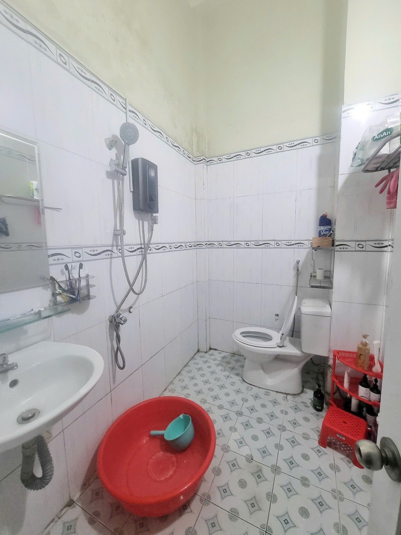 Bán nhà 1 Trệt 1 Lầu Đông Hòa,đường xe hơi vào tận nhà,cách đường lơn 50m - Ảnh 4