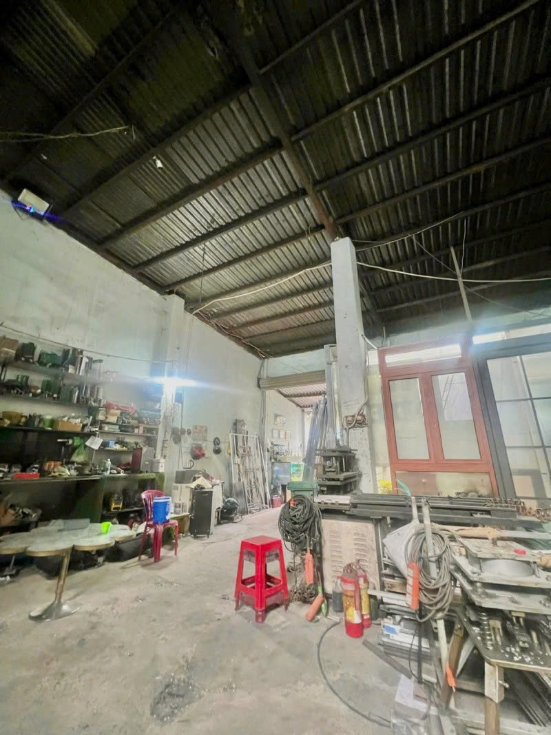 Bán nhà  Cấp 4, Hẻm 8m Lê Văn Quới - gần Hòa Bình, DT: 8x20m, tiện xây, giá 13.9 tỷ. - Ảnh 2