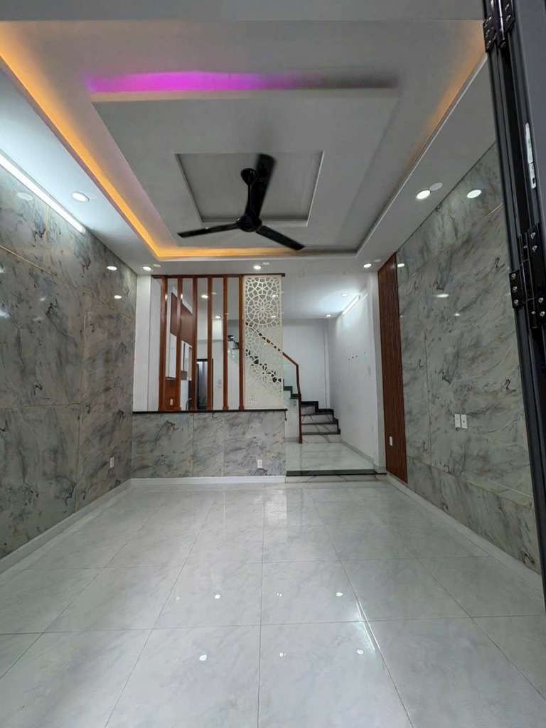 BÁN NHÀ GÒ XOÀI - LÊ VĂN QUỚI - BÌNH TÂN - HẺM 6M - 40M2 - 3 TẦNG - CHỈ 4.2 TỈ - Ảnh chính