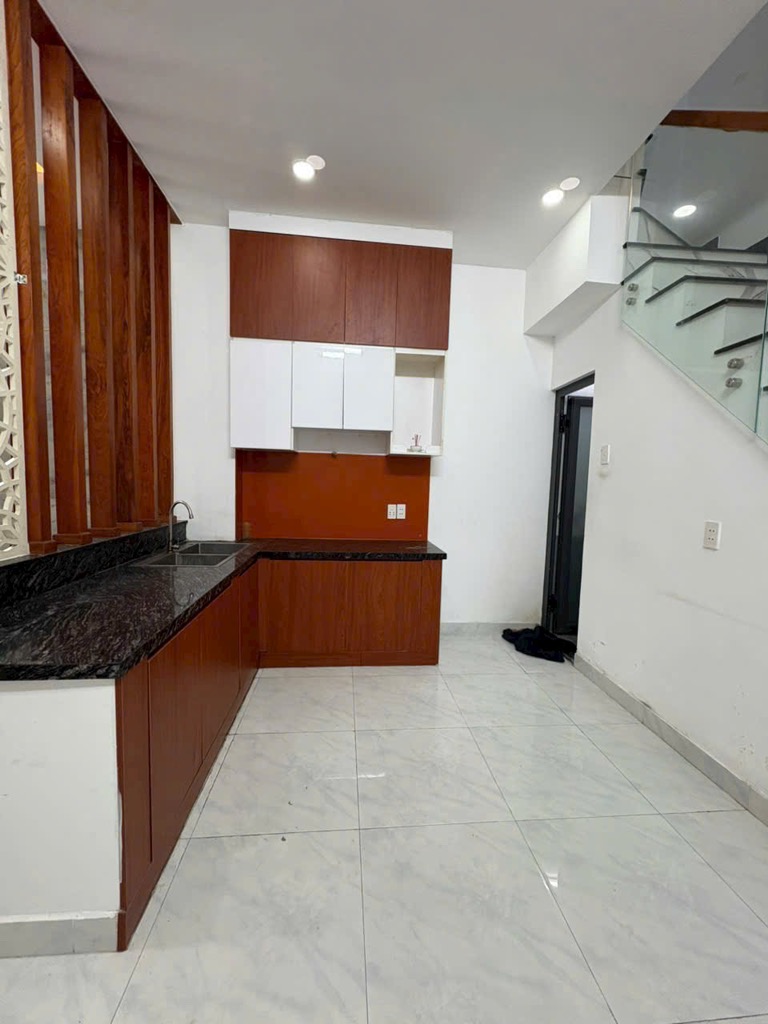 BÁN NHÀ GÒ XOÀI - LÊ VĂN QUỚI - BÌNH TÂN - HẺM 6M - 40M2 - 3 TẦNG - CHỈ 4.2 TỈ - Ảnh 1