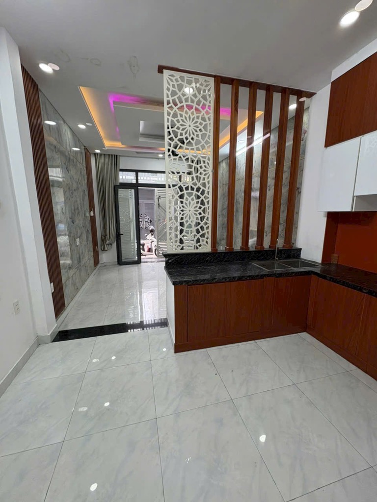 BÁN NHÀ GÒ XOÀI - LÊ VĂN QUỚI - BÌNH TÂN - HẺM 6M - 40M2 - 3 TẦNG - CHỈ 4.2 TỈ - Ảnh 2