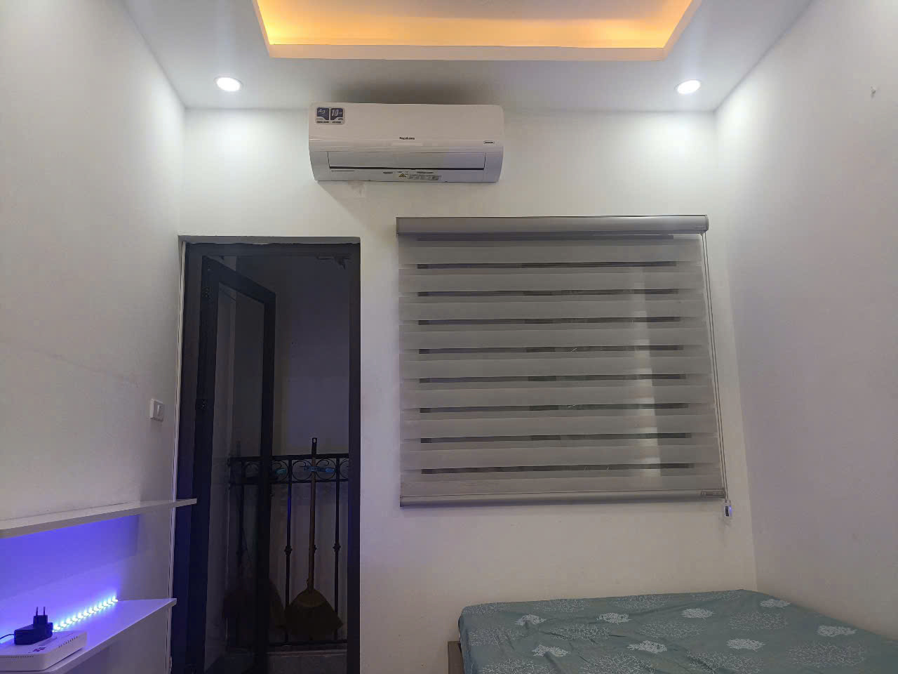 Cho thuê căn hộ chung cư tầng 2 , 2 phòng ngủ 1 vệ sinh tại Phúc Diễn, Bắc Từ Liêm - Ảnh 2