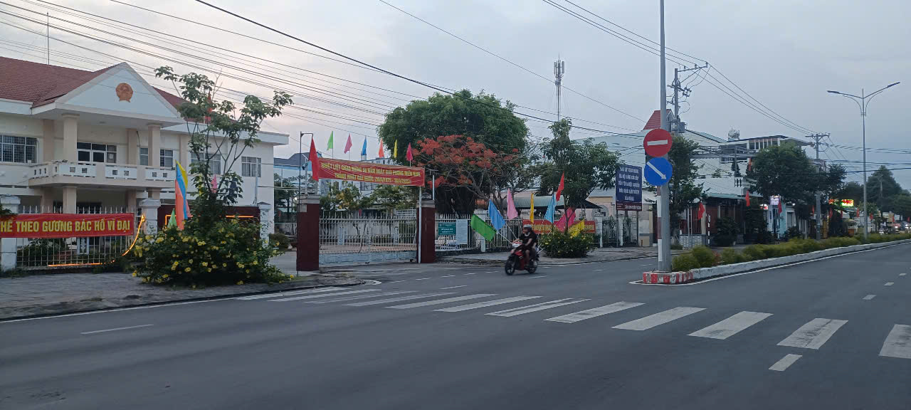 nhà 3,5 triệu 2 mặt tiền đường Huỳnh Phan Hộ thuận lợi cho việc kinh doanh - Ảnh 1