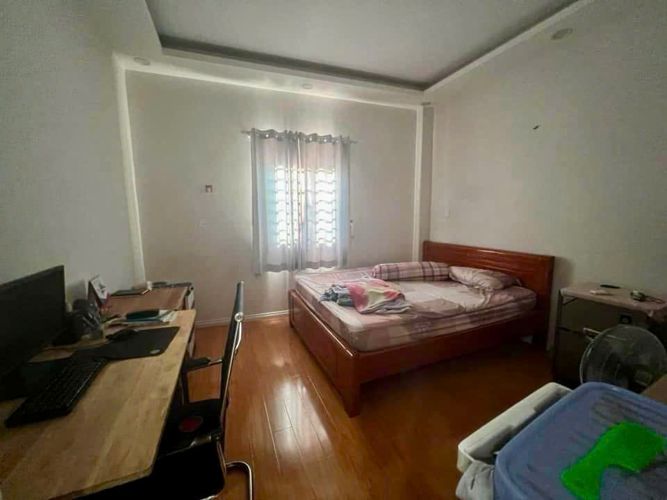 BÁN GẤP NHÀ 3 TẦNG LINH XUÂN – 90M² – HẺM Ô TÔ 7 CHỖ – GIÁ TỐT KHÓ TIN – DI CHUYỂN MỌI NƠI DỄ DÀNG - Ảnh 1