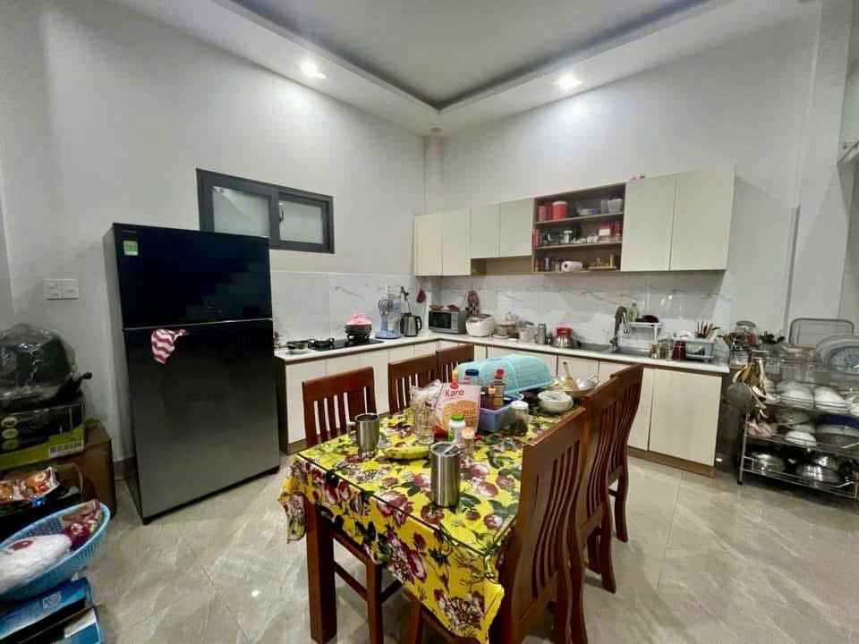 BÁN GẤP NHÀ 3 TẦNG LINH XUÂN – 90M² – HẺM Ô TÔ 7 CHỖ – GIÁ TỐT KHÓ TIN – DI CHUYỂN MỌI NƠI DỄ DÀNG - Ảnh 2