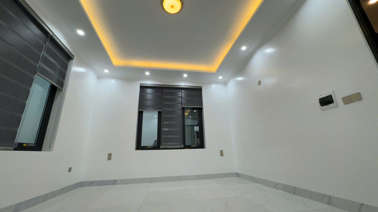 Cho thuê tầng 2,3,4 căn biệt thự mới 100% địa chỉ BT35 đường Trịnh Kiểm, phường Quảng Thành, TPTH ( - Ảnh 2
