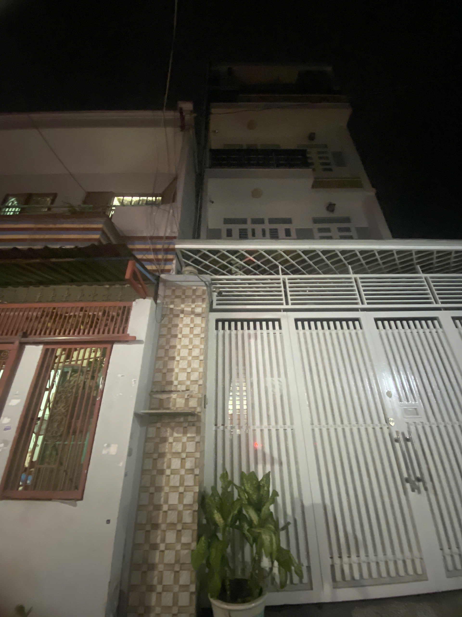 BÁN NHÀ QUẬN 11, HÒA BÌNH, GẦN ĐẦM SEN, 52M2, HẺM XE HƠI, NHỈNH 5 TỶ - Ảnh 1
