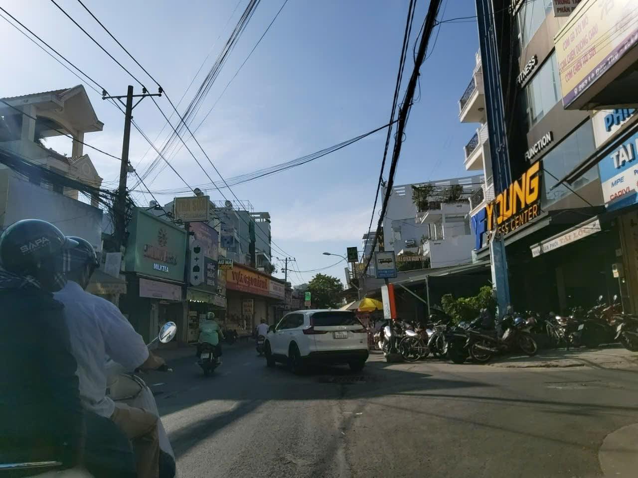 Bán nhà Gò Vấp, hẻm xe hơi Lê Đức Thọ 75M², 3 tầng view góc ngang 4.1m đẹp gần chợ chỉ 6.95 tỷ.TL - Ảnh 1