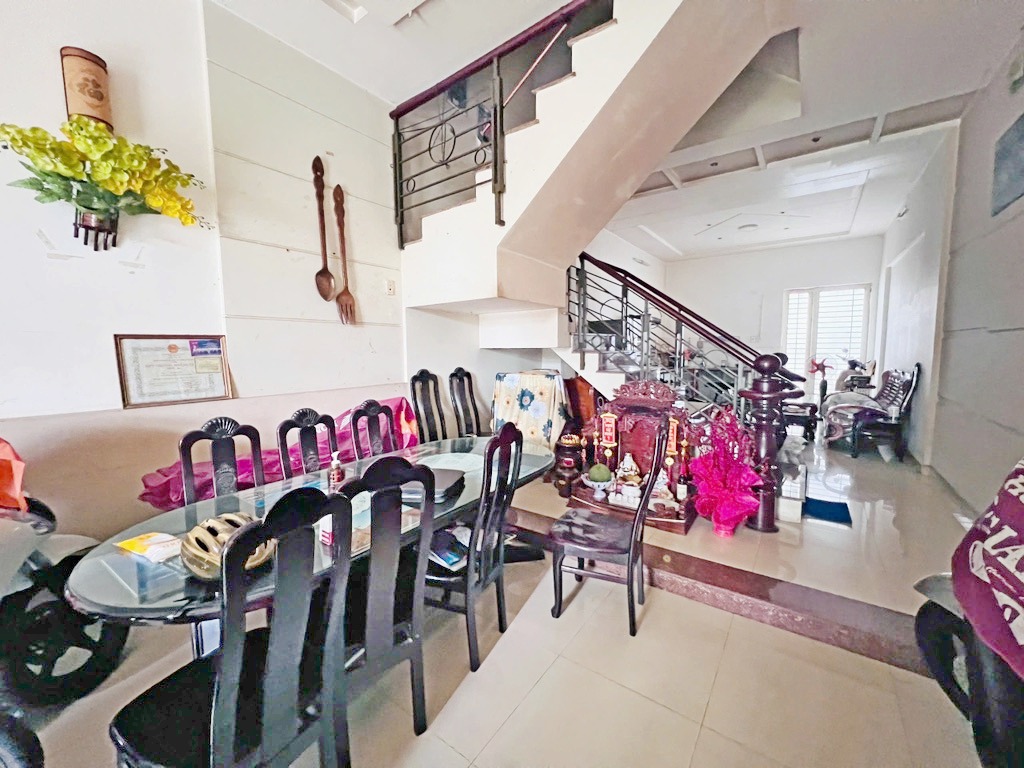 Mặt tiền ngay Tạ Quang Bửu, bệnh viện quận 8, 4x20 chỉ 16 tỷ 7 - Ảnh 1