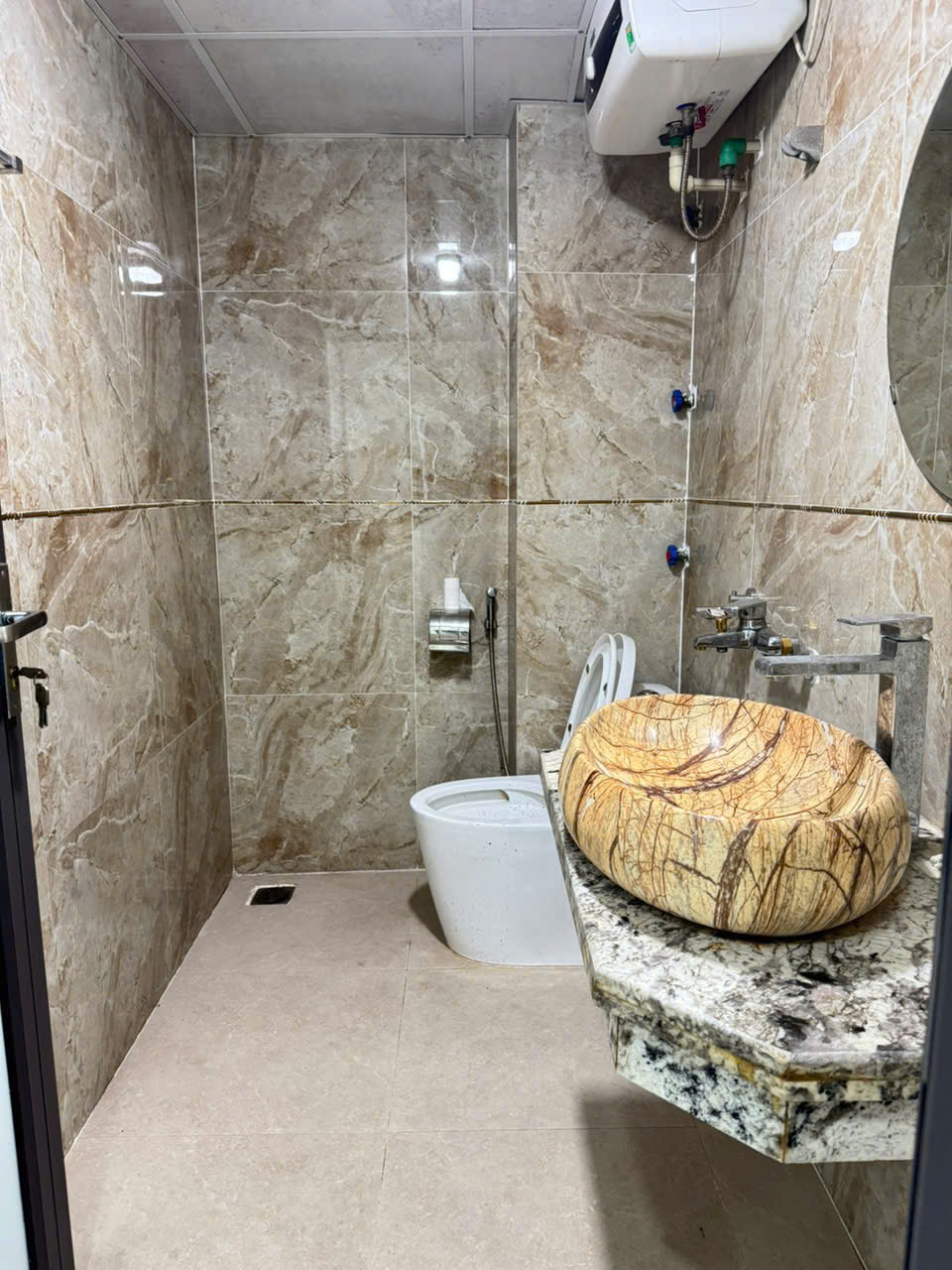 Bán nhà 5 tầng mặt đường quốc lộ 23, Thanh Lâm, Mê Linh. MT kinh doanh cực đẹp - Ảnh chính
