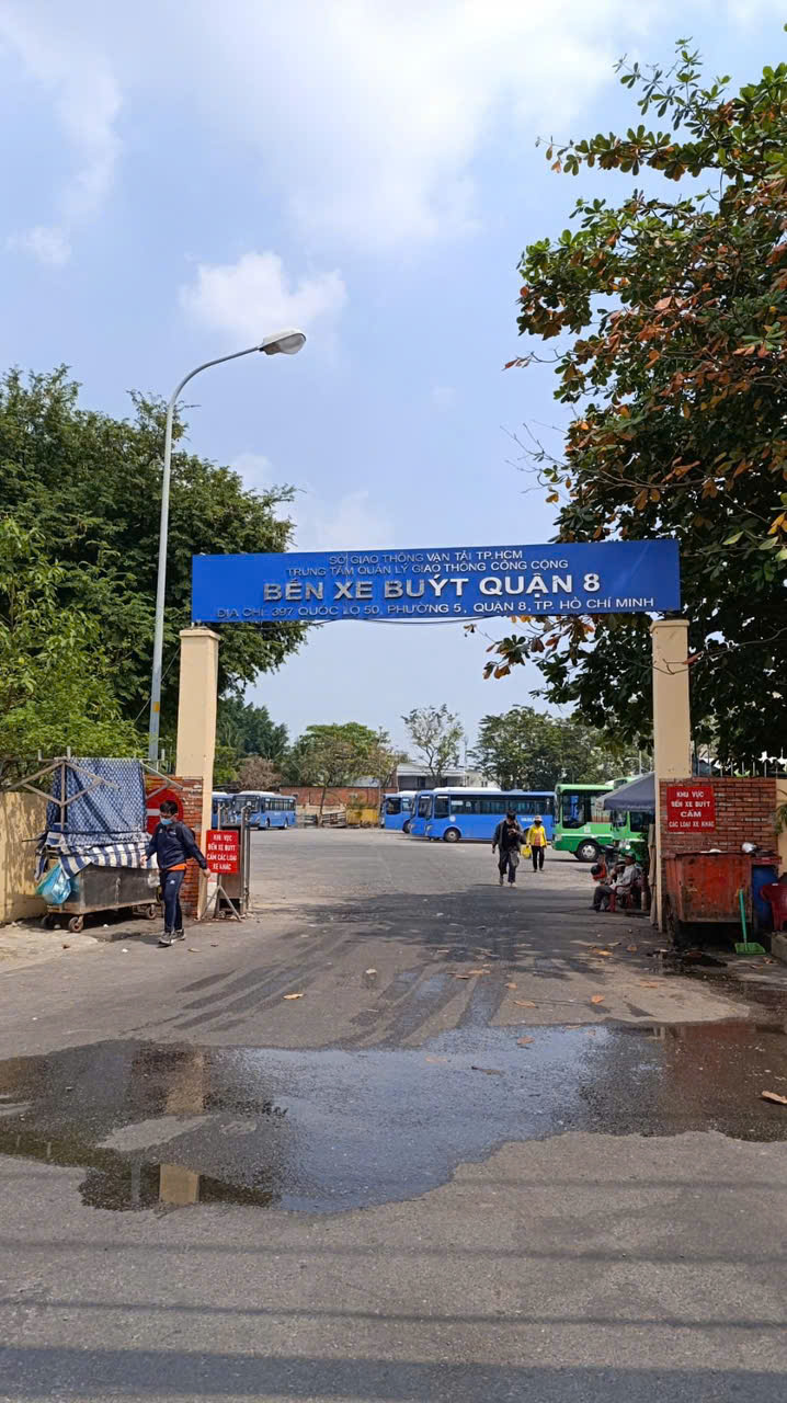 Bán gấp nhà nở hậu 5,3m gần bến xe Quận 8 giá nhỉn 2 tỷ - Ảnh chính