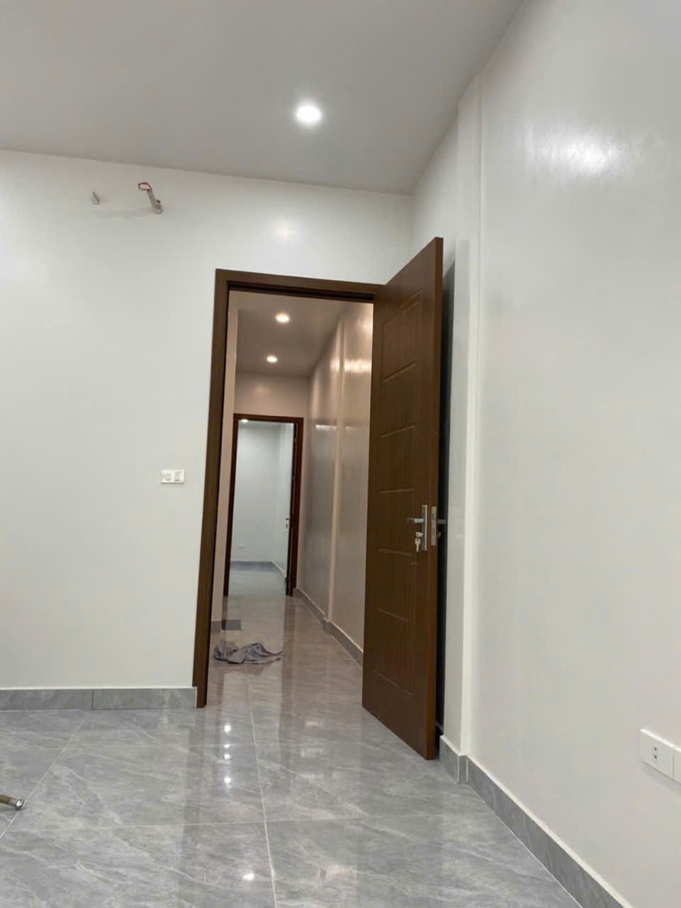 BÁN NHÀ PHỐ NGUYỄN TRÃI NGÕ Ô TÔ TRÁNH NGAY TRUNG TÂM, CHỢ NGÃ TƯ SỞ - Ảnh 3