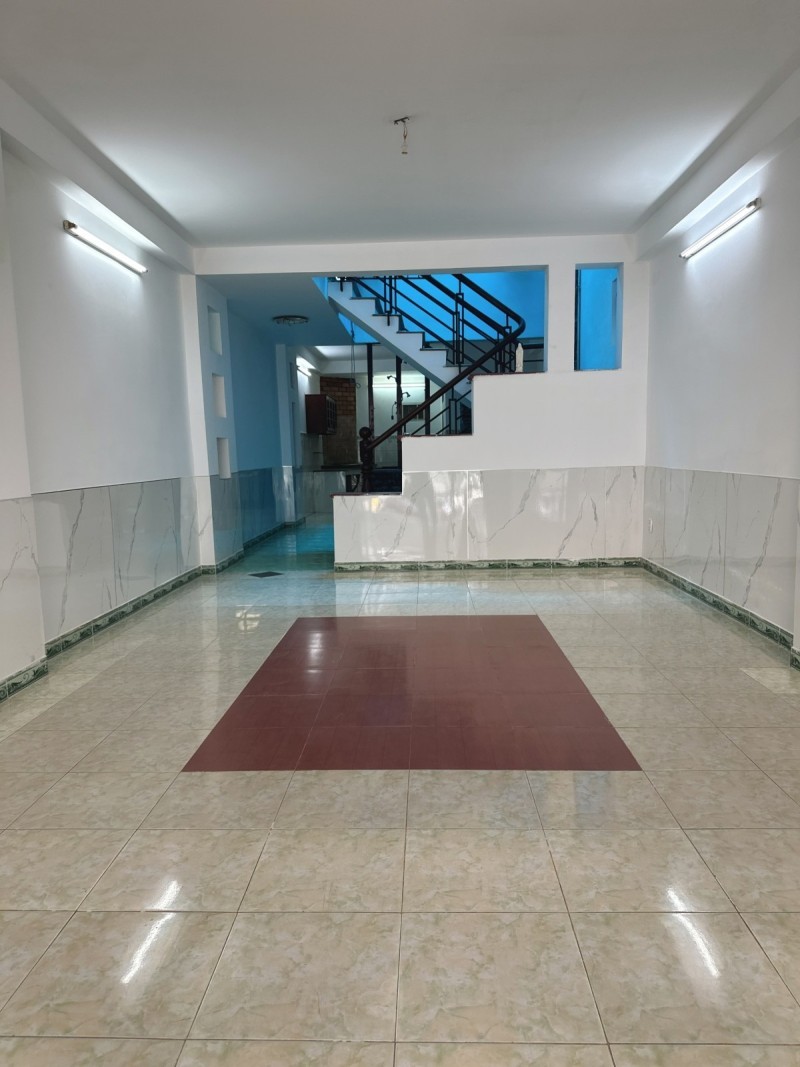 Bán nhà 88m2, Hẻm xe tải 6m Đường Lê Thúc Hoạch, Quận Tân Phú - Ảnh 1