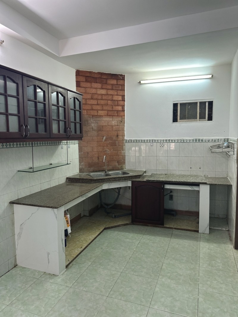 Bán nhà 88m2, Hẻm xe tải 6m Đường Lê Thúc Hoạch, Quận Tân Phú - Ảnh 2