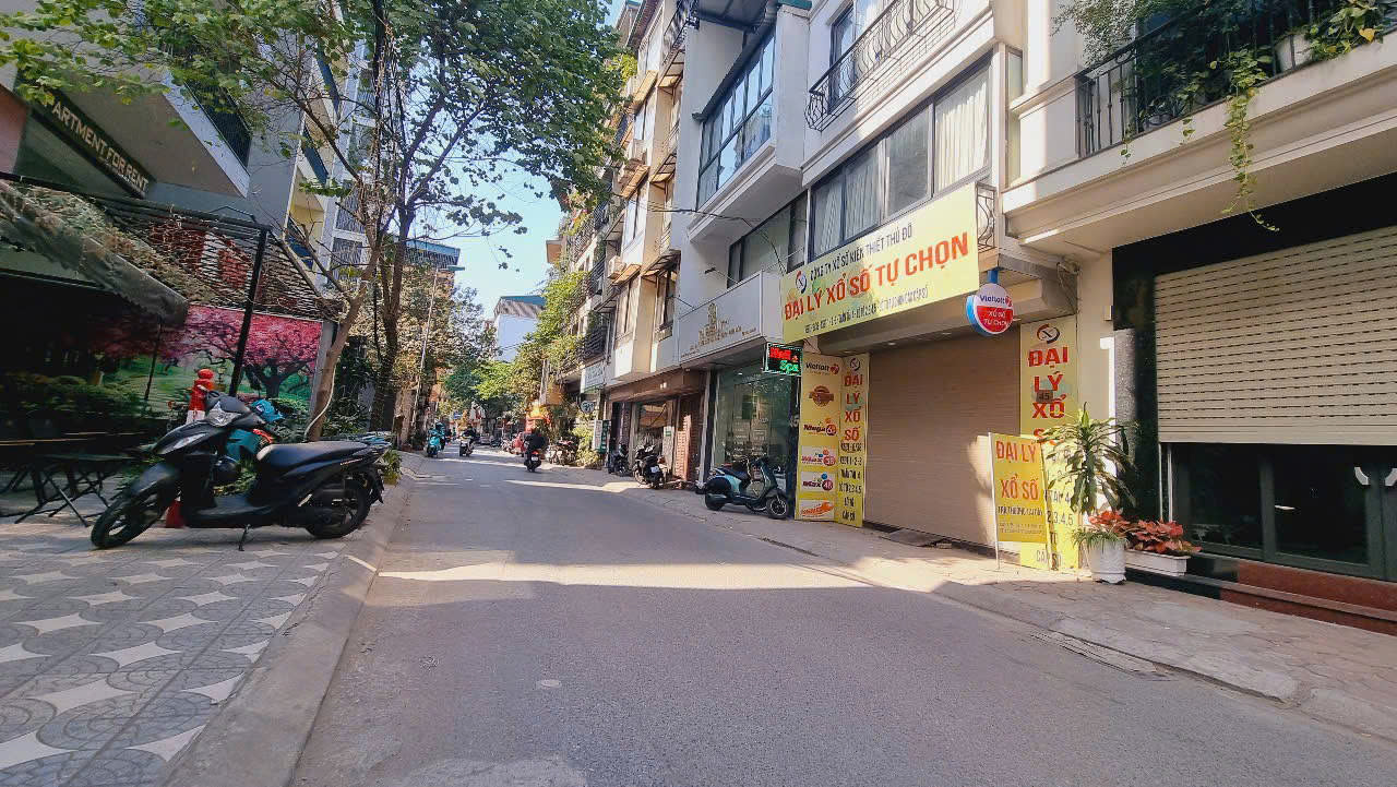 Bán đất đẹp phố Đội Cấn, Ba Đình 50m2, vỉa hè ô tô kinh doanh 16.9 tỷ Quy hoạch ổn định - Ảnh chính