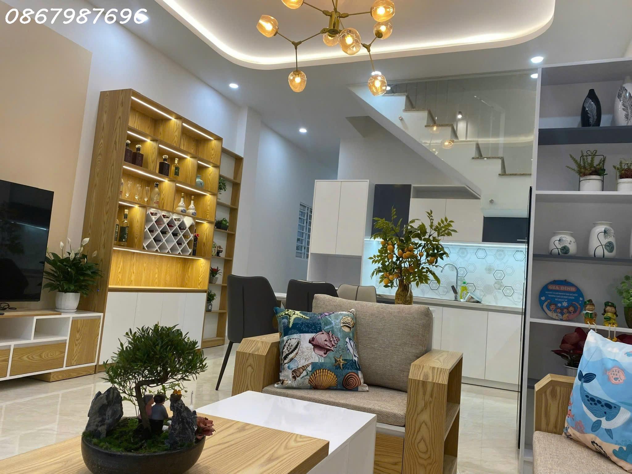 BÁN NHÀ GÓC 2 MẶT TIỀN ĐƯỜNG CHÍ LINH – PHƯỚC HÒA, NHA TRANG – NHÀ ĐẸP FULL NỘI THẤT - Ảnh 1
