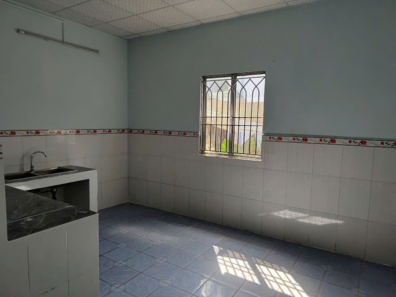 Bán gấp nhà 126m2 Chỉ 630tr Có SHR Đ. Lê Minh Nhựt Tân An Hội Củ Chi. LH 0796666342 - Ảnh 1
