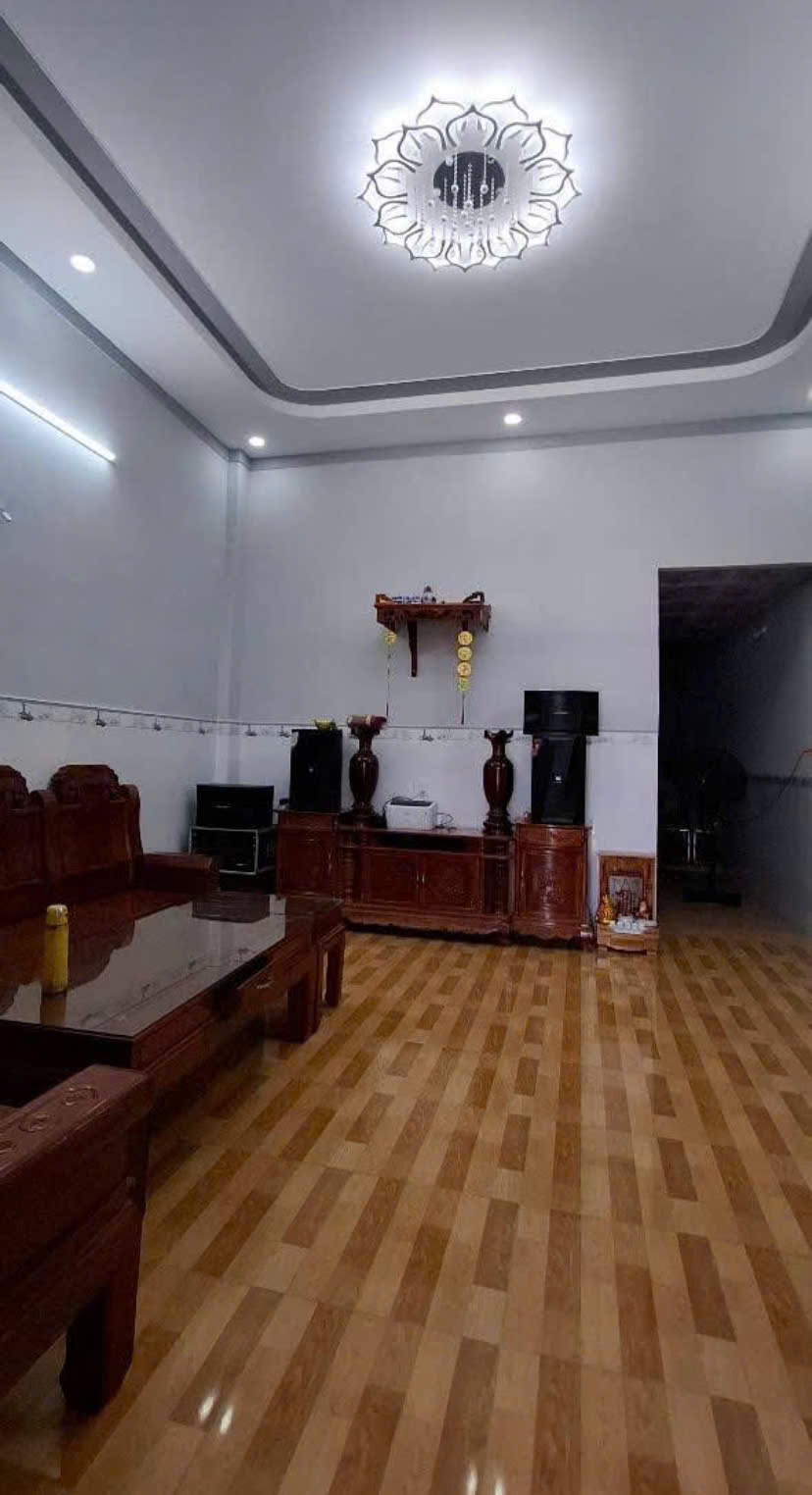 Bán nhà Nát 129m2 SHR Chỉ Còn 700tr Xã Tân Hiệp Hóc Môn! Gấp Gấp - Ảnh 3