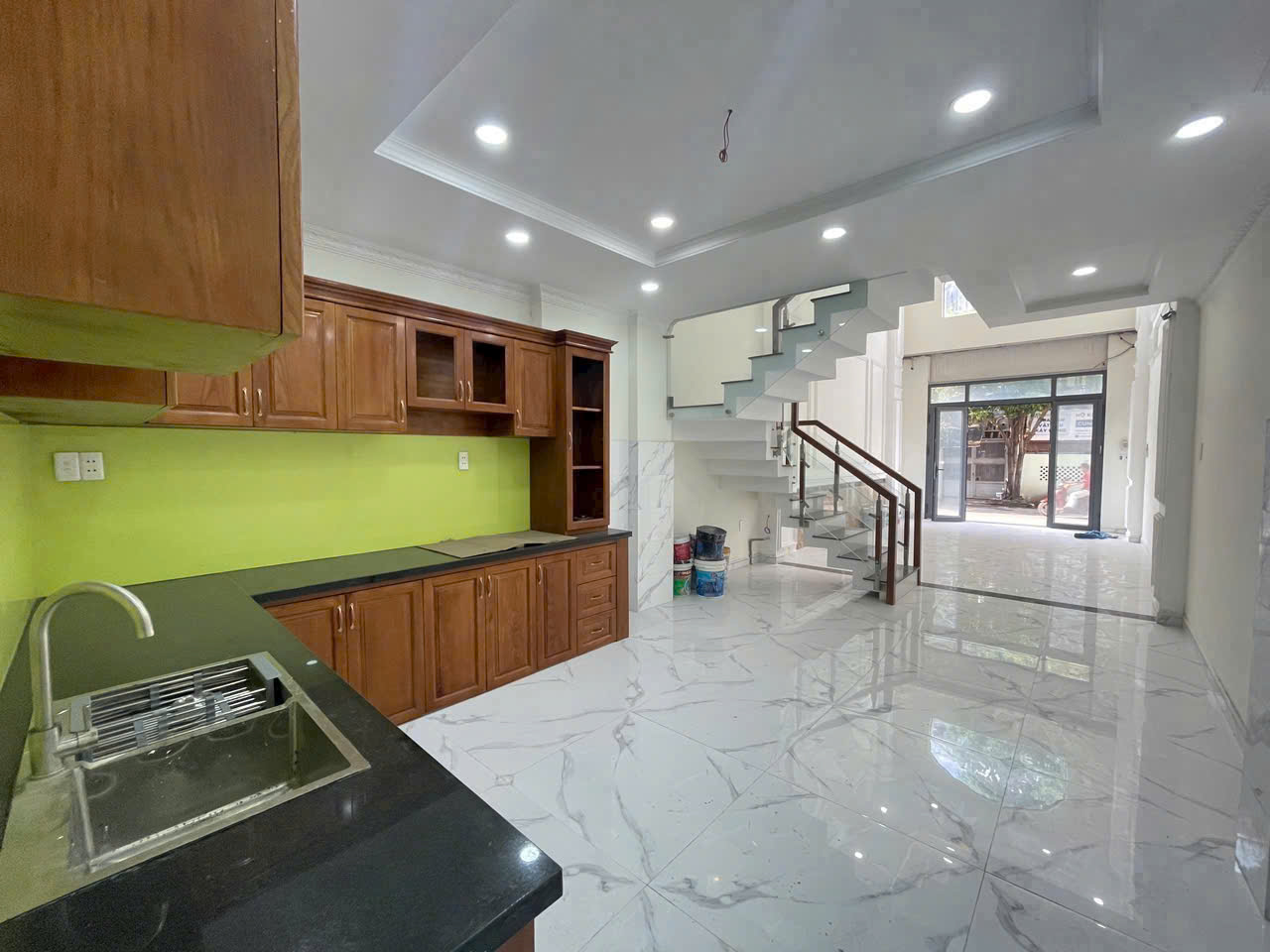 BÁN KHU NHÀ PHỐ BÊN SÔNG - MẶT TIỀN ĐƯỜNG 20 - HIỆP BÌNH CHÁNH - THÀNH PHỐ THỦ ĐỨC - Ảnh 4